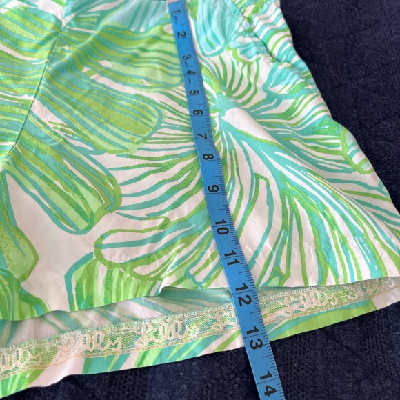 Lilly Pulitzer green/blue/white shorts size 10 - Picture 6 of 7